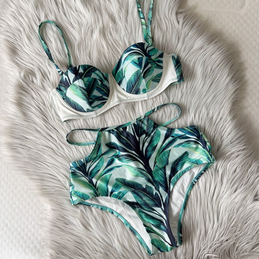 Somedays Lovin Tropical Leaf Print Bikini Set